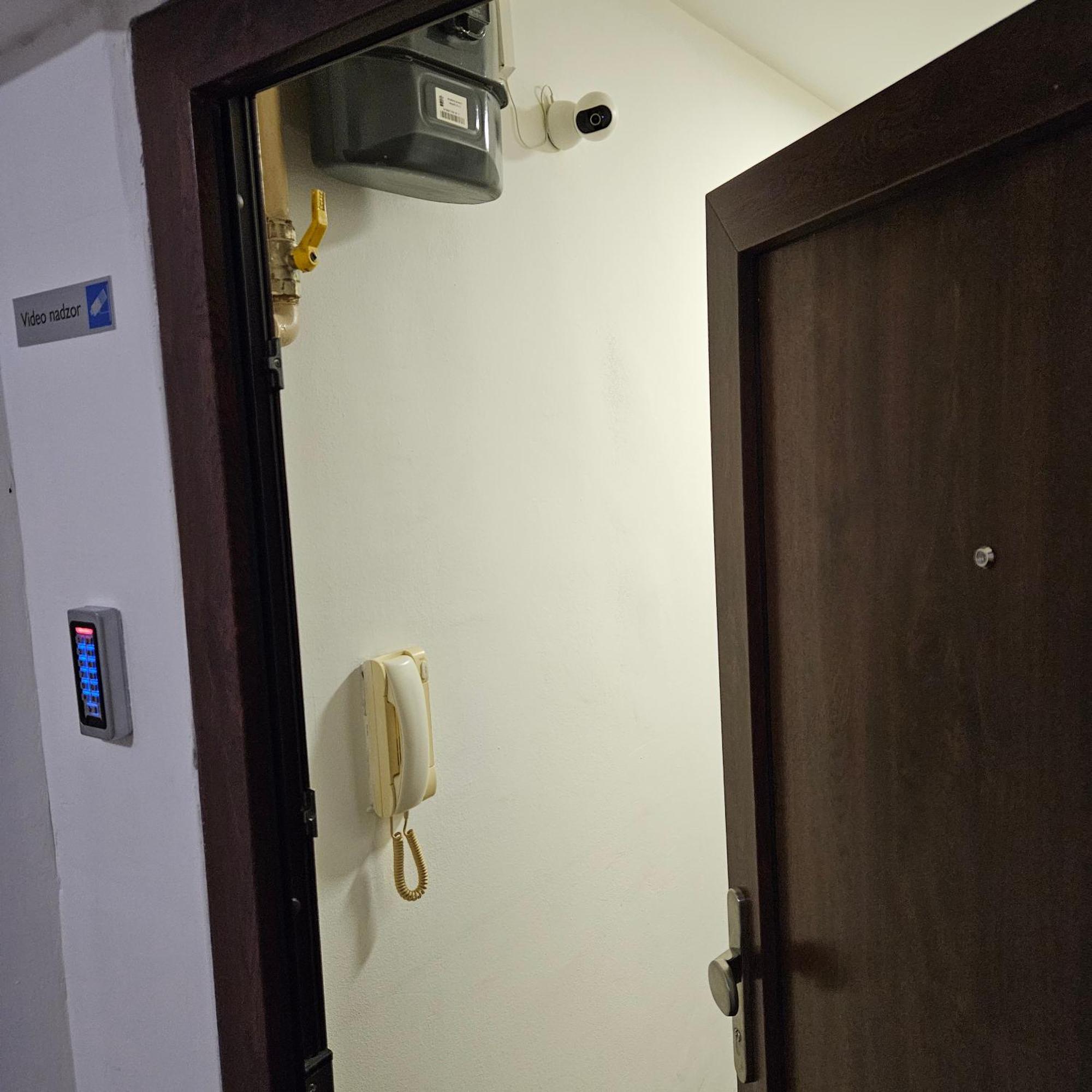 Apartman Dory Загреб Екстериор снимка